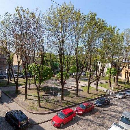 Royal Vip Apartment On Pidmurna 24 Lviv Exterior photo