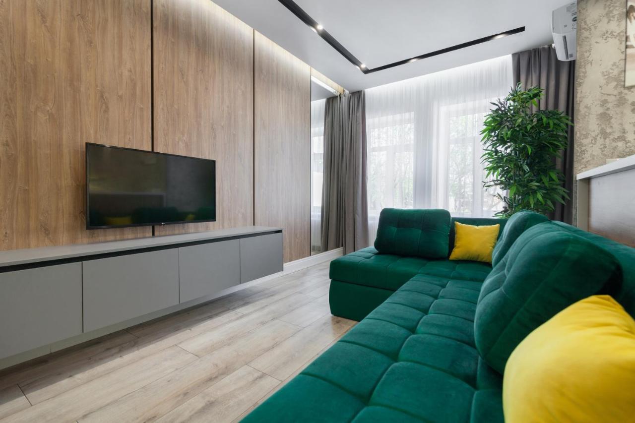 Royal Vip Apartment On Pidmurna 24 Lviv Exterior photo